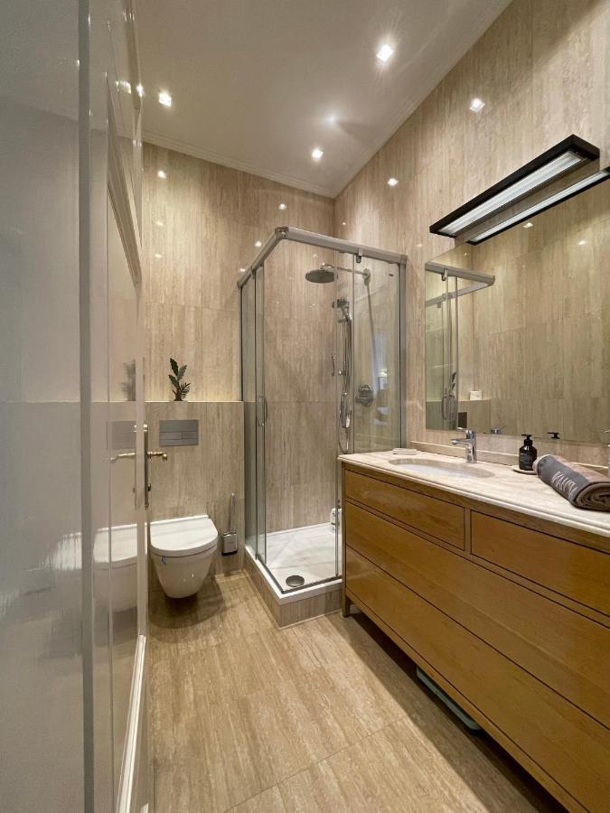 Luxury 2Br Apartment Neubaugasse Wina Bagian luar foto